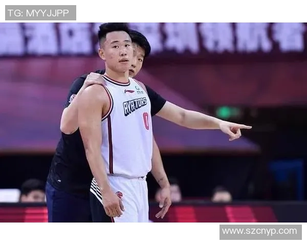 深圳篮球队的拼搏之路在世界锦标赛上的辉煌与挑战