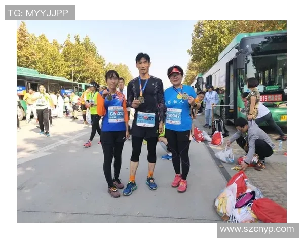 深度对话：吴秀英如何在足球世界中追寻梦想与坚持的故事